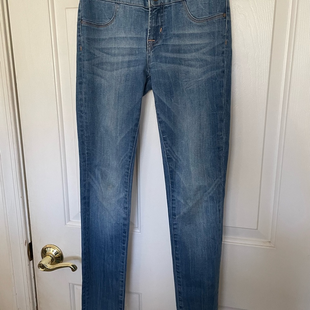 Refuge Blue Skinny Jeans with High-Rise Waist and Tapered Leg